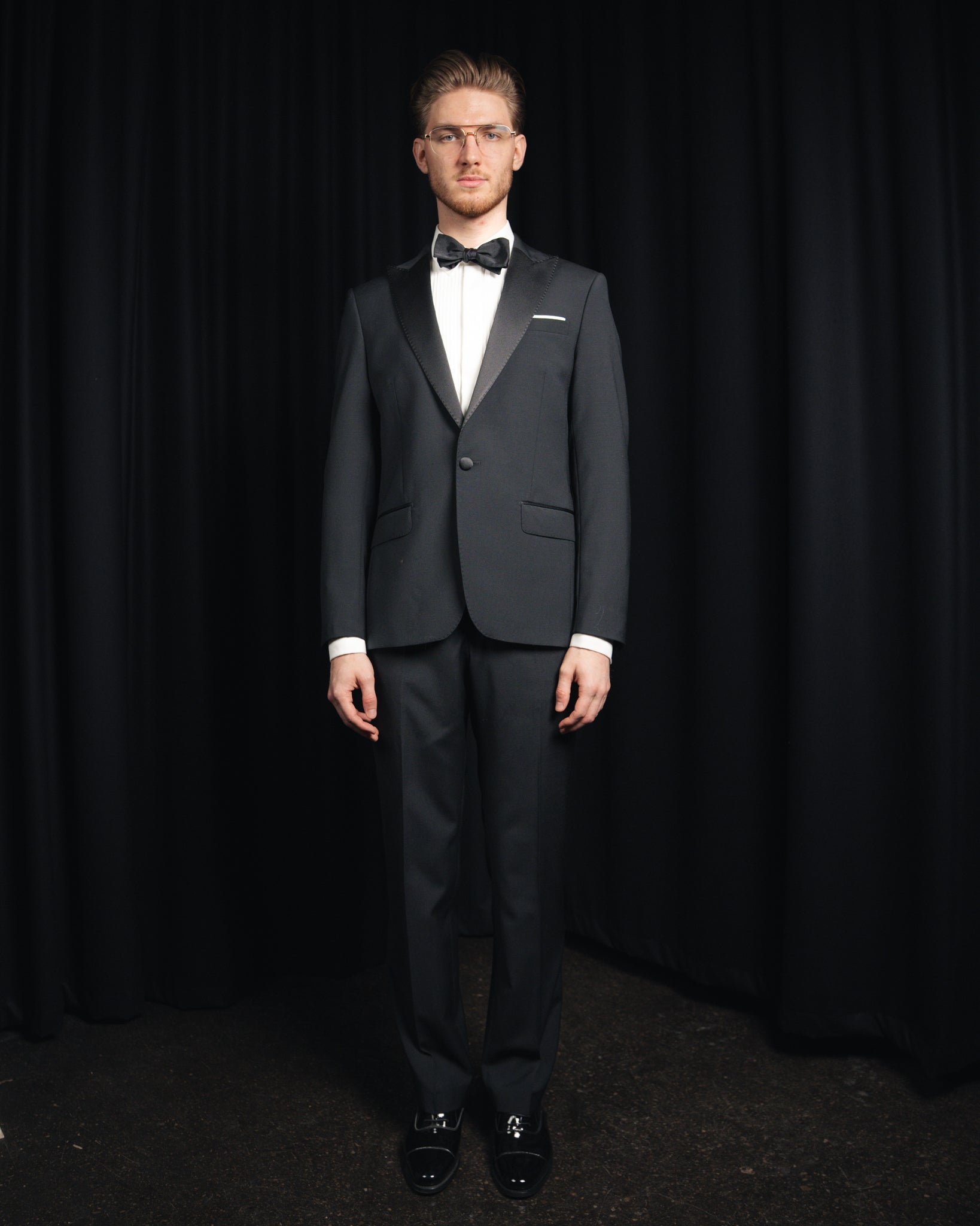 The Tuxedo - Enkeltradet - Tropical - Sort
