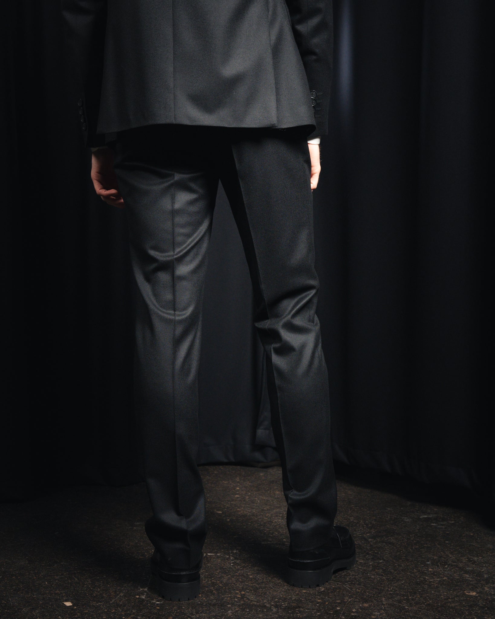 Anton - Uld - VBC - Sort Flannel