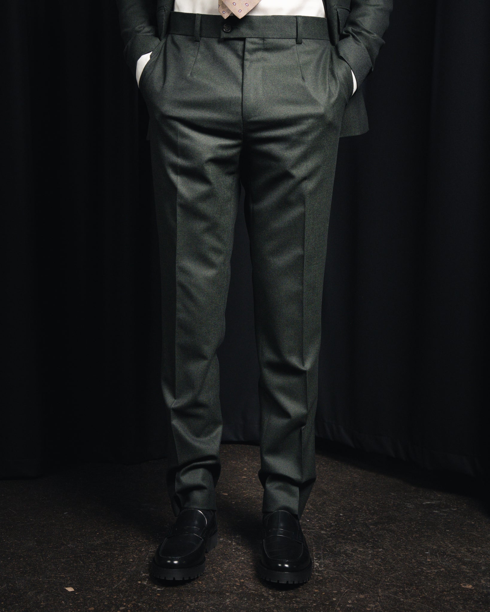 Suit – Single Breasted - Wool - VBC - Green Flannel