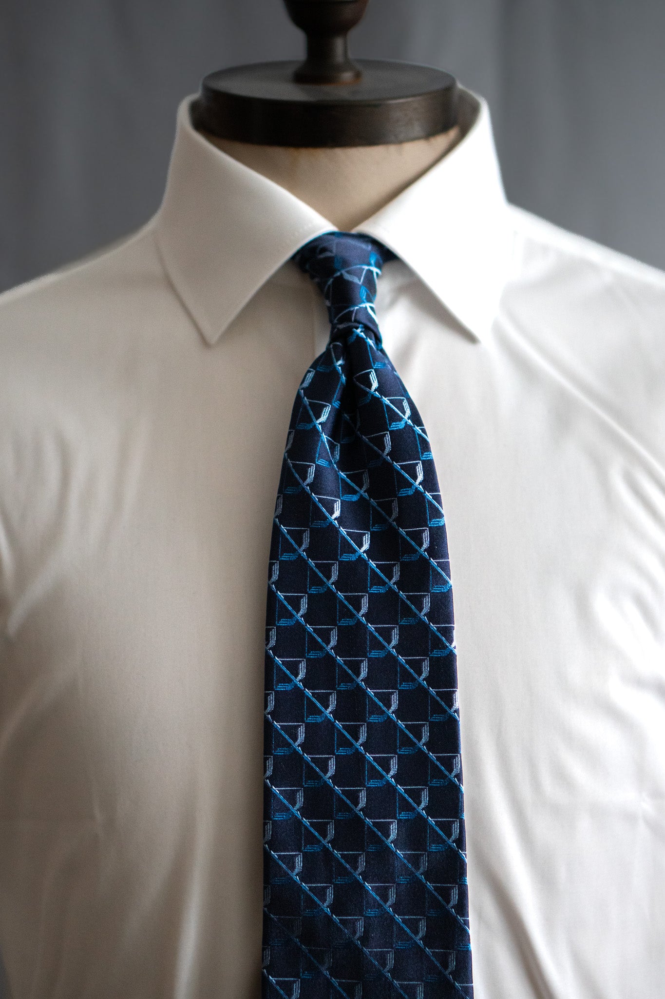Tie - Silk - Collab - Signature - Bastian Emil