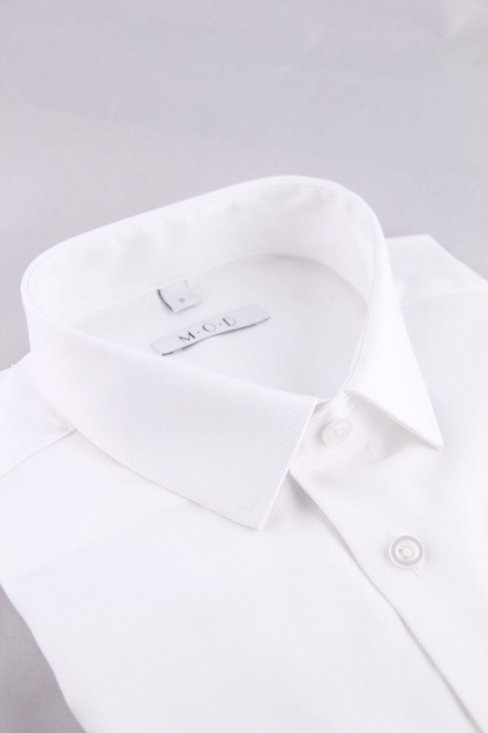 Antun - Oxford - Classic collar - White