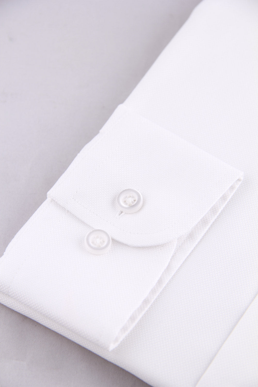 Antun - Oxford - Club collar - White