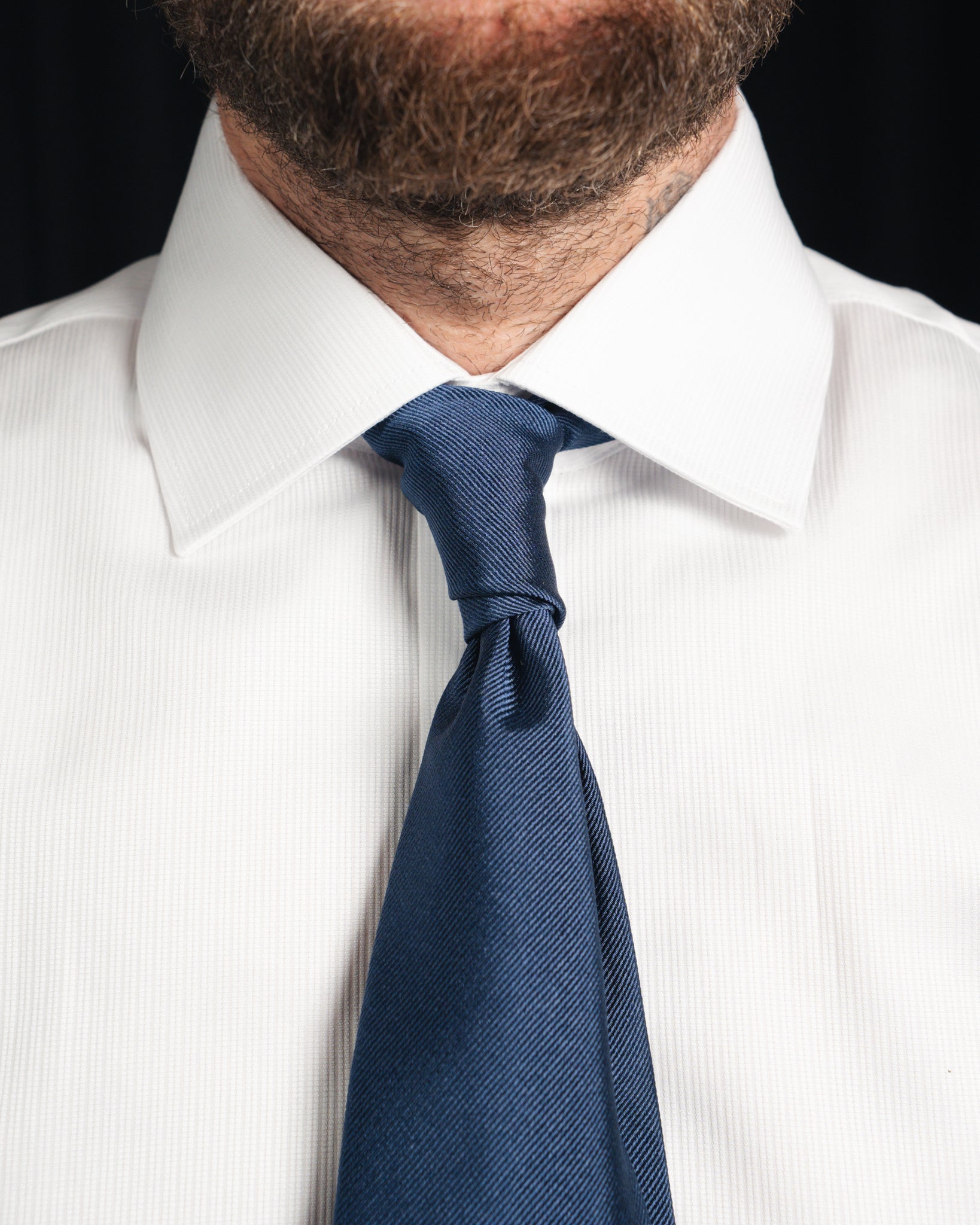 Ante - Cutaway Collar - White Structure