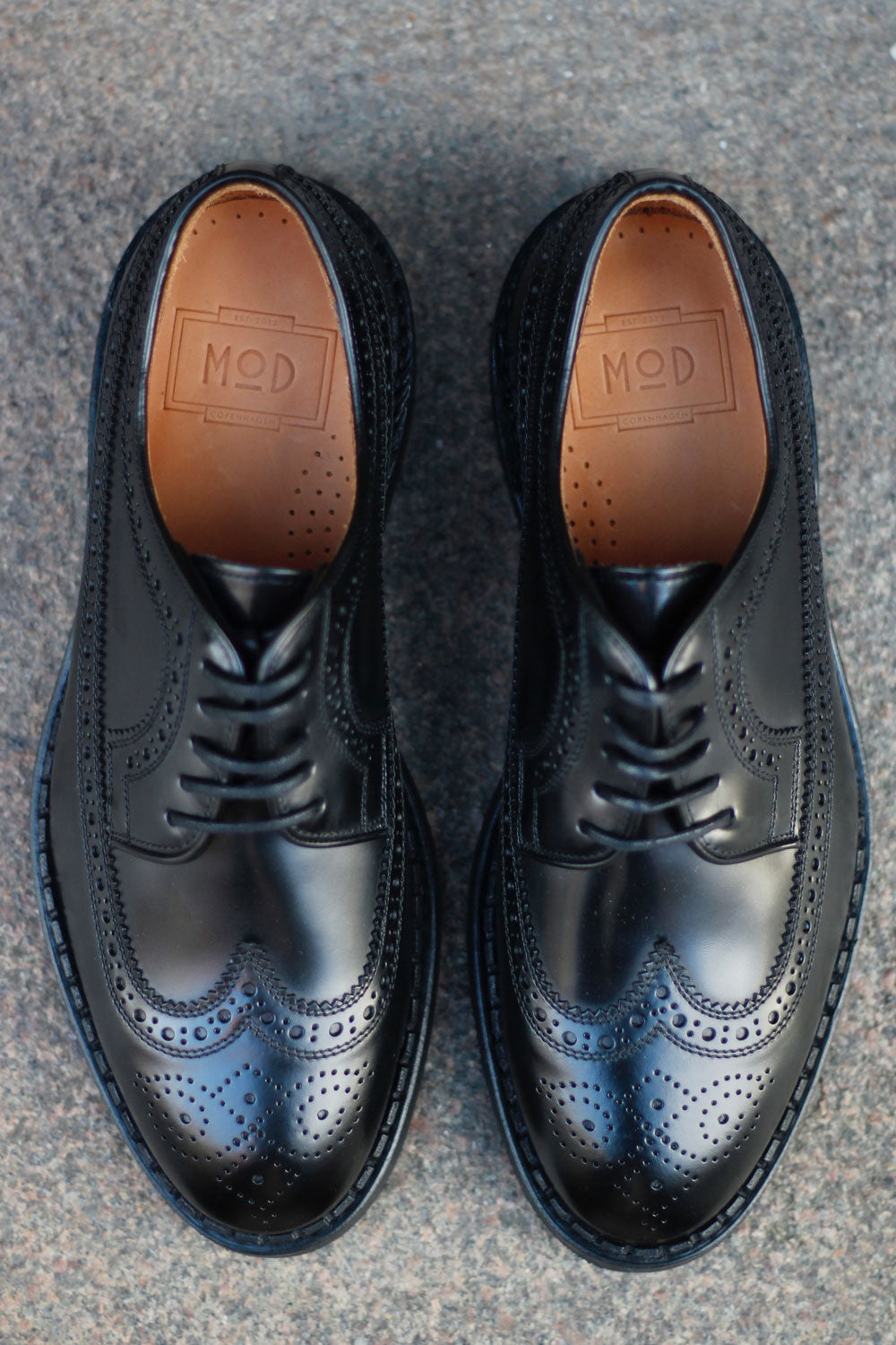 Derby - Brogues - Leather - Black
