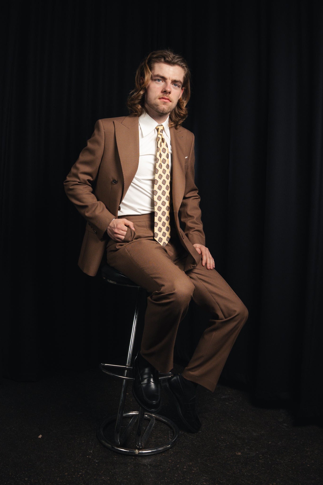 Suit – Double Breasted - 4ply Wool – Rogna - Camel