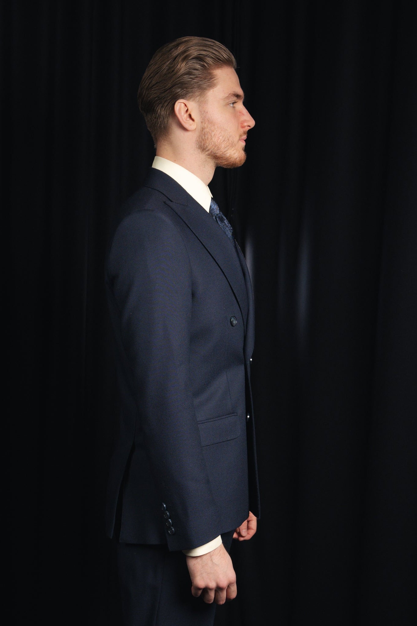 Donny - 4ply Wool - Rogna - Navy