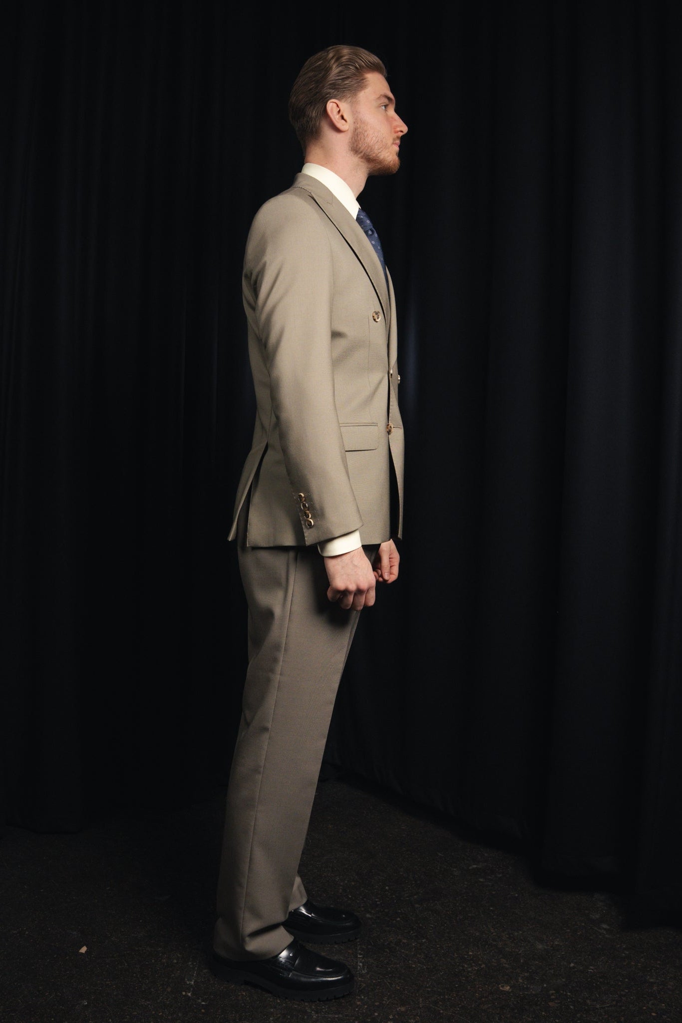Suit – Double Breasted - Tropical – VBC - Beige 
