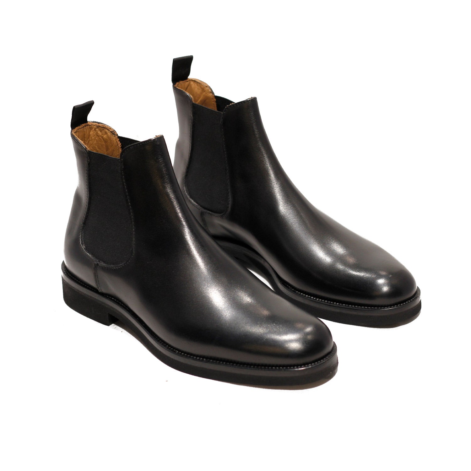 Chelsea Boot - Black - Leather - Gibson